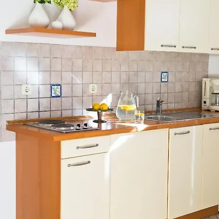 Marija Apartment *